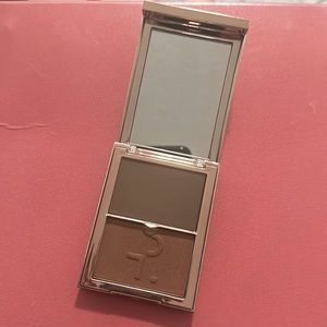 Patrick sculpt and powder for Face “she’s sculpted”